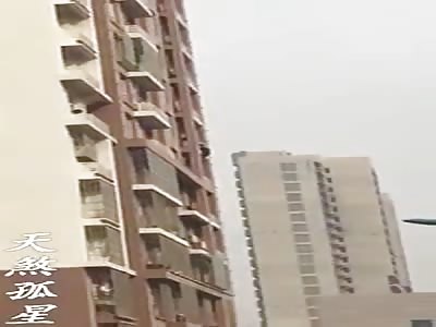 Another asshole jump to his death 