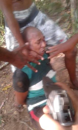 Favela Thugs Cut Rival' Ear and Force Him to Eat It 