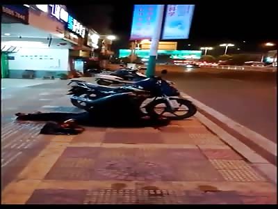 Cop Brutally Stabbed and Killed with Huge Knife