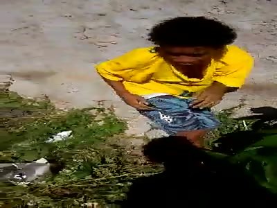 16-Year-old Boy is Beaten, Dragged and Kicked by Favela Thugs