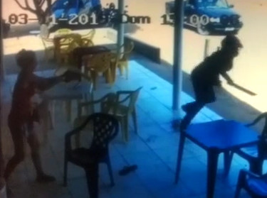 Off-Duty Female Officer Opens Fire and Kills Machete Man