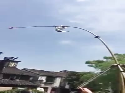 Acrobat Falls to Death during His Performance