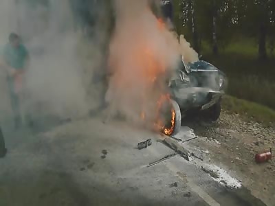 Man still Alive Burned Accidend Tir. WTF  Best sound