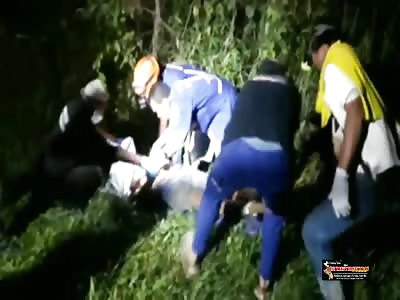 1 dead guy put into body bag after car accident and a few got fucked up too