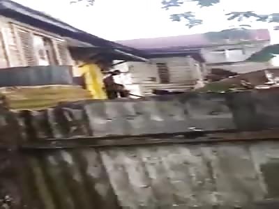 Man attacks his neighbor with a machete