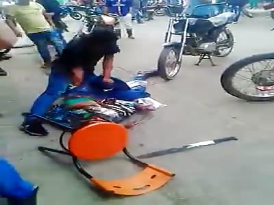 Man hit with a machete in the street