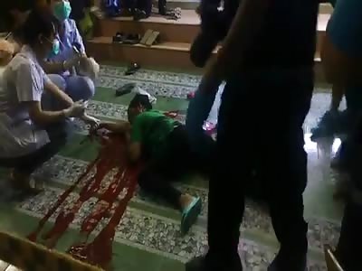 Man got Fatally Stabbed Outside his Phone Shop