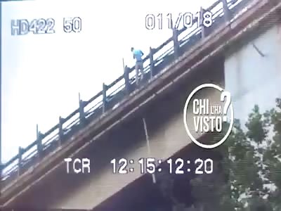 Man Jumps to Death From Highway Overpass After He Threw His 10-Year old Daughter Off