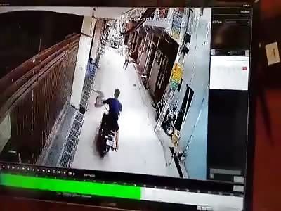 Heavy Gate Falls onto Kid