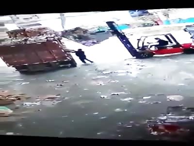 Worker Snapped in Brutal Work Acccident