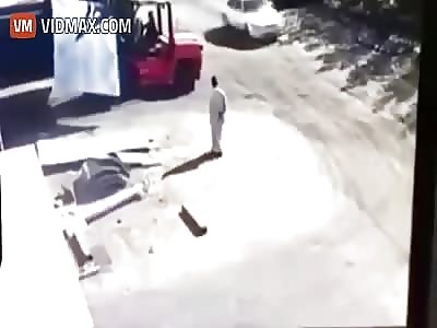 You'll never give directions to anyone again after watching this video