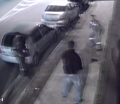 Dude Fights a Thief and gets Fatally Shots...