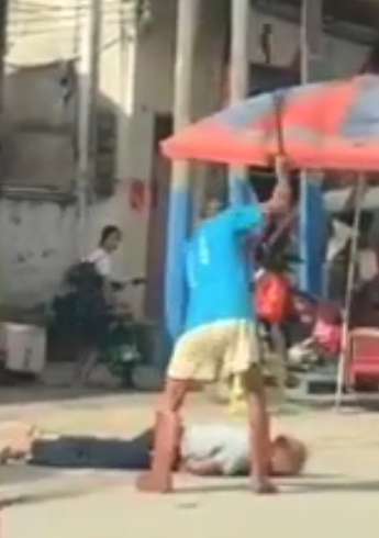 CHINA: Brutal Sickle Murder