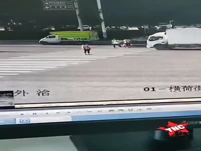 the asshole has the wrong pedal