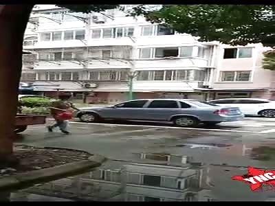 Damn, you idiot, you throw yourself third floor