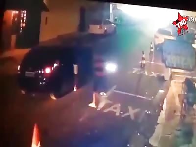 Calm Hitman Unloads on Woman in Brazil (Two Angles)