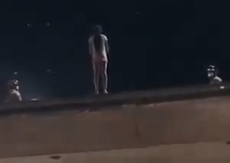  Lady Jumped From Overpass