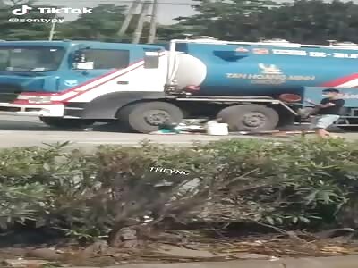 Die under the tires of the truck