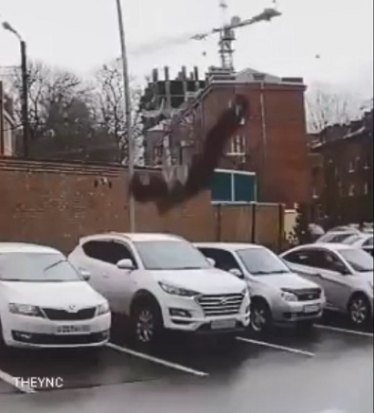 Suicide Jumper Hits Pavement At Full Speed 