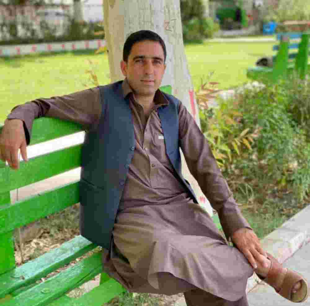 Hitman Assassinates Man In Cold Blood.