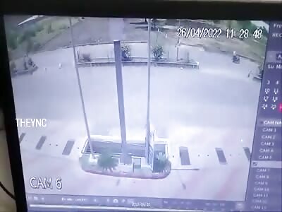 Motorcyclist dies hit by bus