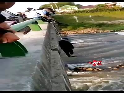 ornament on the bridge