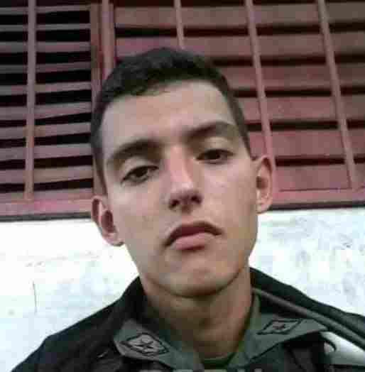 Man shoots himself in the head (Clean Version) 