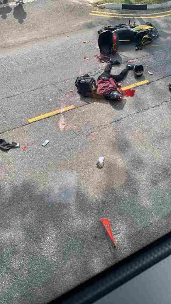 Biker dies on truck tires