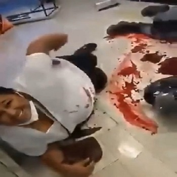 Mexico's Drug Gangs Target Civilians in Clashes That Kill 11 (AFTERMATH)