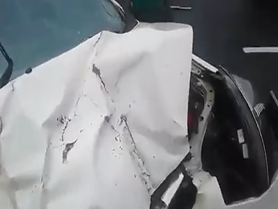 Road accident leaves death on asphalt