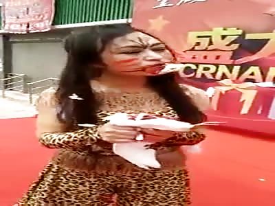 The mother of (#FICHEROMAZNA) thus makes a living in Peru! Live the Peru carajooooo