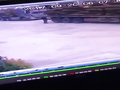 BRUTAL : loses brain in two seconds