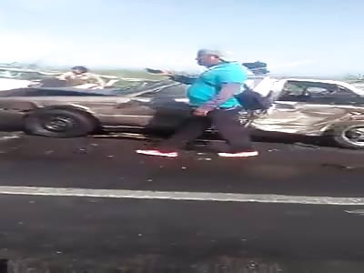 Aftermath - Pile Up in Veracruz Leaves 8 Dead