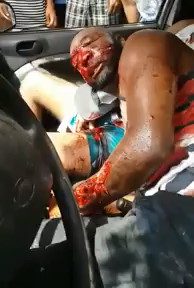 Two Policemen executed inside car