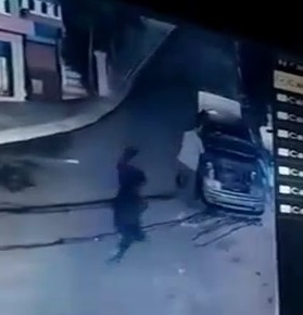 Ex-Policeman killed by a shot (CCTV)