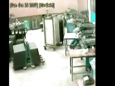 23 PEOPLE THAT HAD A REALLY BAD DAY AT WORK 