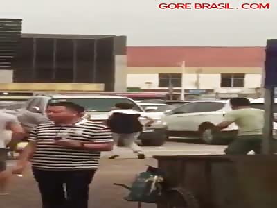  Woman has her face torn by her ex-husband