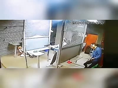 PEOPLE DEFINITELY HAVING A SHITTIER DAY THAN YOU