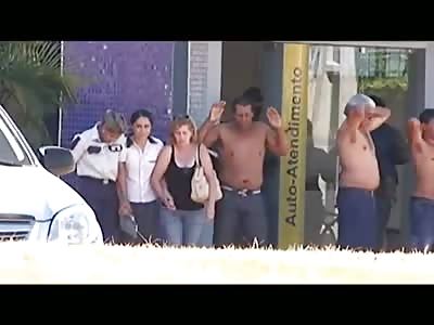 Bank robbery with hostages