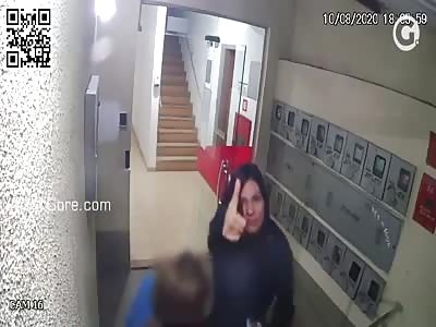 Brazilian Woman Sets Herself on Fire (COMPLET VIDEO)