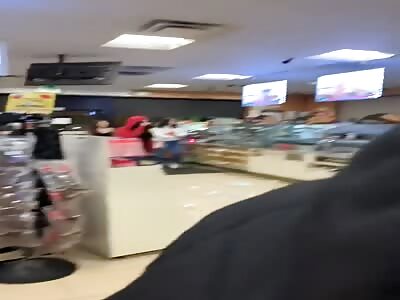 Teen Robbery At Convenience Store! 