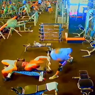 Shocking Moment English Man Is Smashed In the Face with a 1kg Dumbbell by Fellow Brit While Lifting