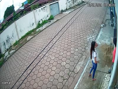 Cute Girl Assaulted and Robbed