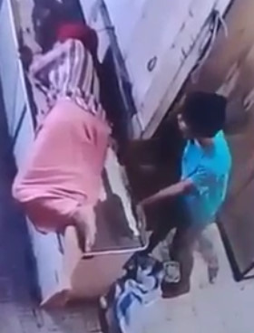 YUM YUM Sniffing a Butt