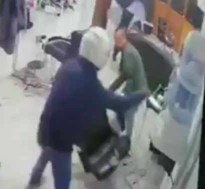 Hairdresser Stabbed to Death!