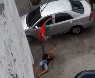 Car Thief Surprised By Bad Boys