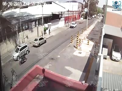 Accident Caught On CCTV: Latest News(7)