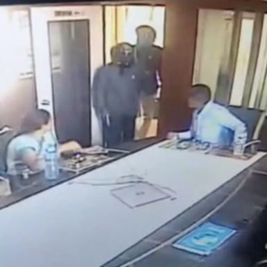 Bank Manager Killed During Robbery In Pune District