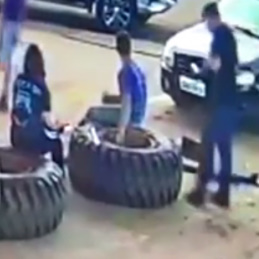 Mechanic Badly Injured By Truck Tire Explosion