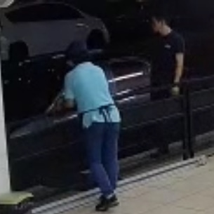 A 28-Year-Old Chinese Man Was Killed After Checking the Bomb Package on a Car